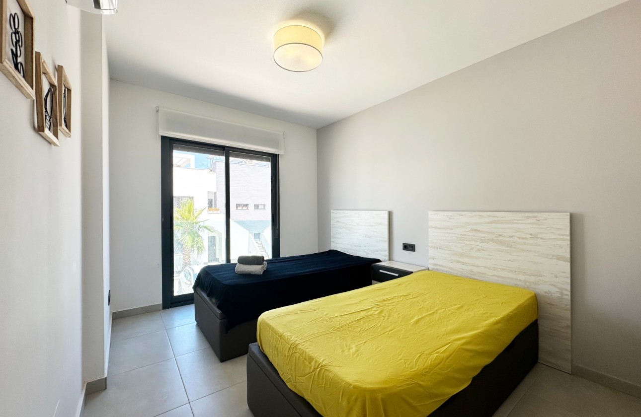 Resale - Apartment / flat - Guardamar del Segura - Costa Blanca