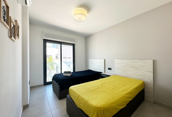 Resale - Apartment / flat - Guardamar del Segura - Costa Blanca