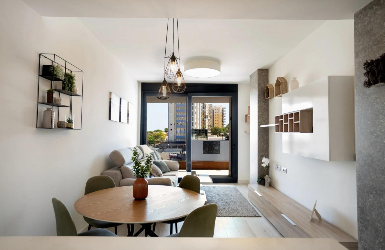 Resale - Apartment / flat - Guardamar del Segura - Puerto Deportivo