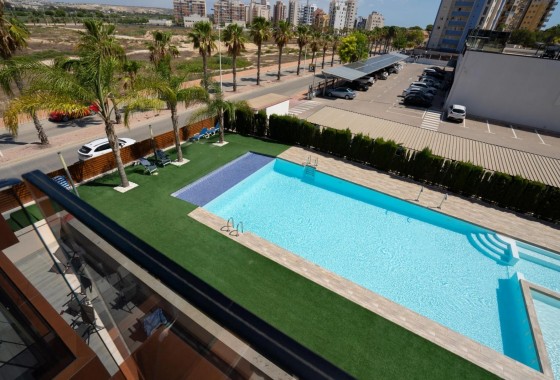 Resale - Apartment / flat - Guardamar del Segura - Puerto Deportivo