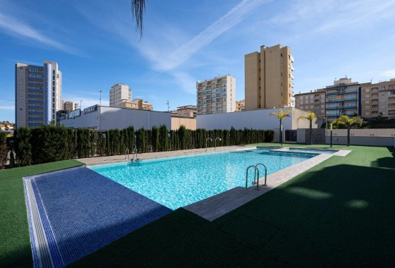 Resale - Apartment / flat - Guardamar del Segura - Puerto Deportivo