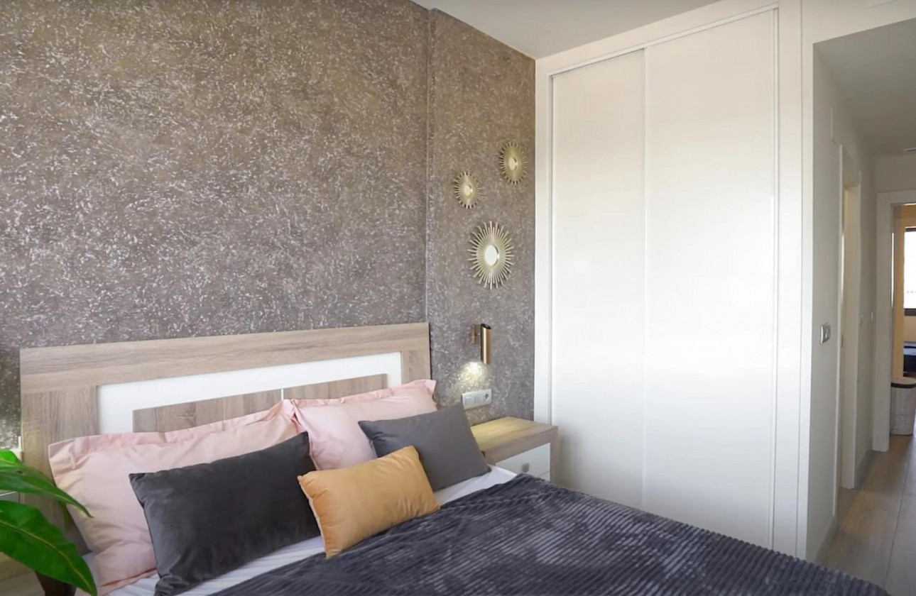 Resale - Apartment / flat - Guardamar del Segura - Puerto Deportivo