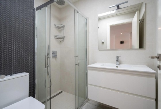 Resale - Apartment / flat - Guardamar del Segura - Puerto Deportivo