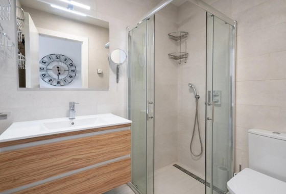 Resale - Apartment / flat - Guardamar del Segura - Puerto Deportivo
