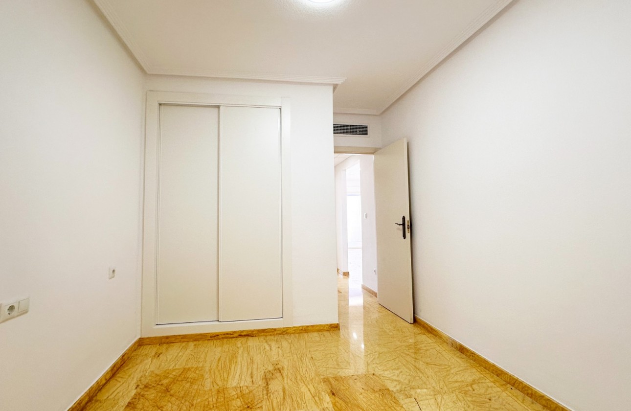 Reventa - Apartamento / piso - Orihuela Costa - Costa Blanca