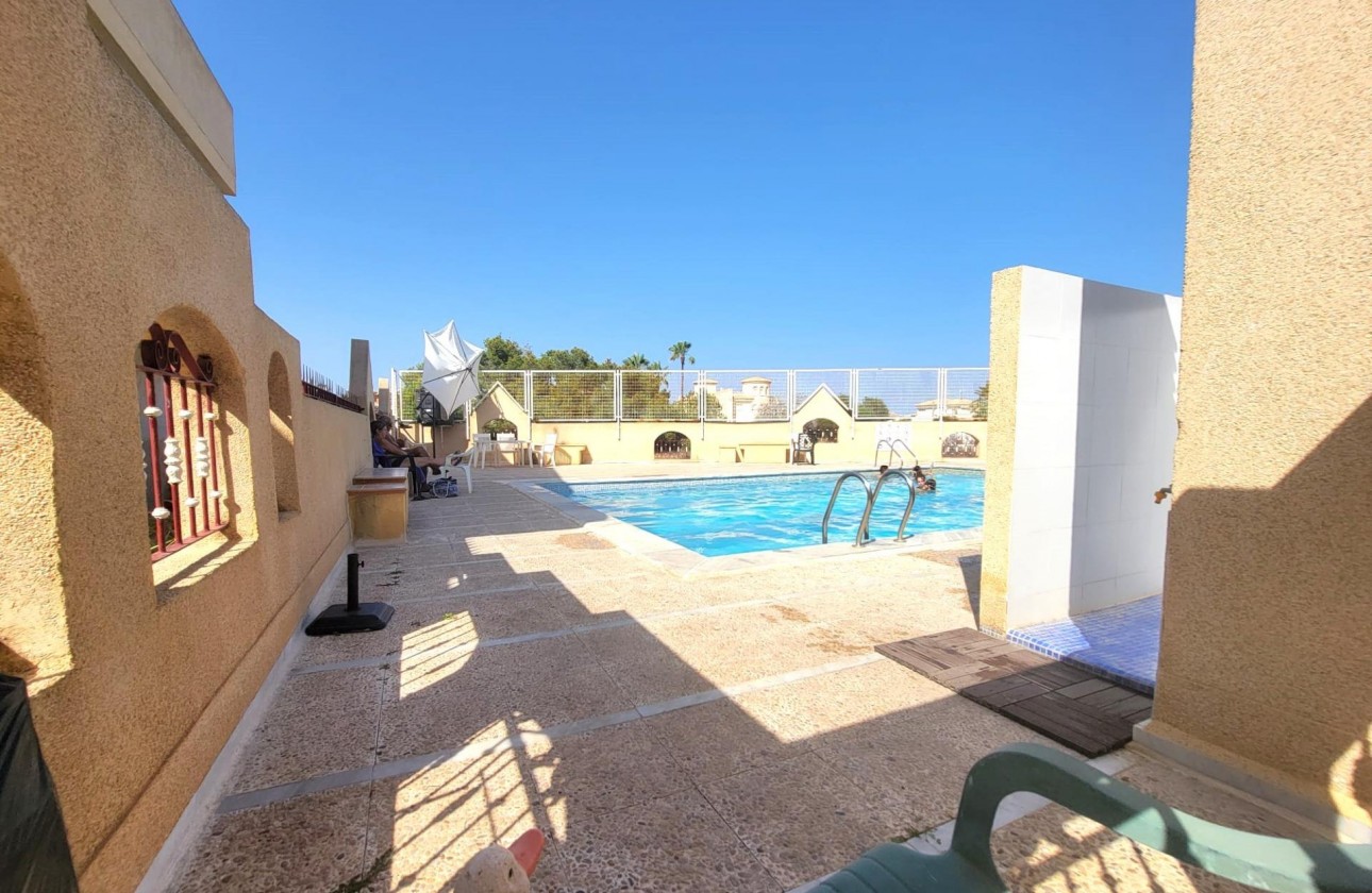 Revente - Villa - Orihuela Costa - Playa Flamenca
