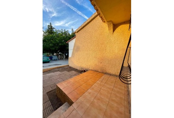 Resale - Bungalow - San Fulgencio - La Marina