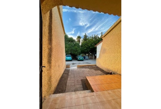 Resale - Bungalow - San Fulgencio - La Marina