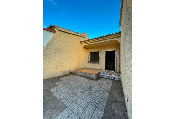 Resale - Bungalow - San Fulgencio - La Marina