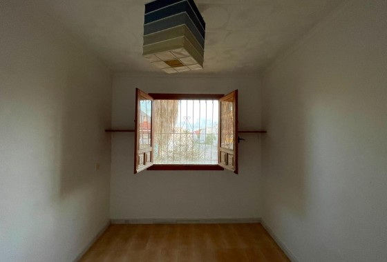 Resale - Bungalow - San Fulgencio - La Marina