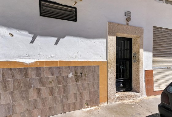Resale - Apartment / flat - Torrevieja - Centro