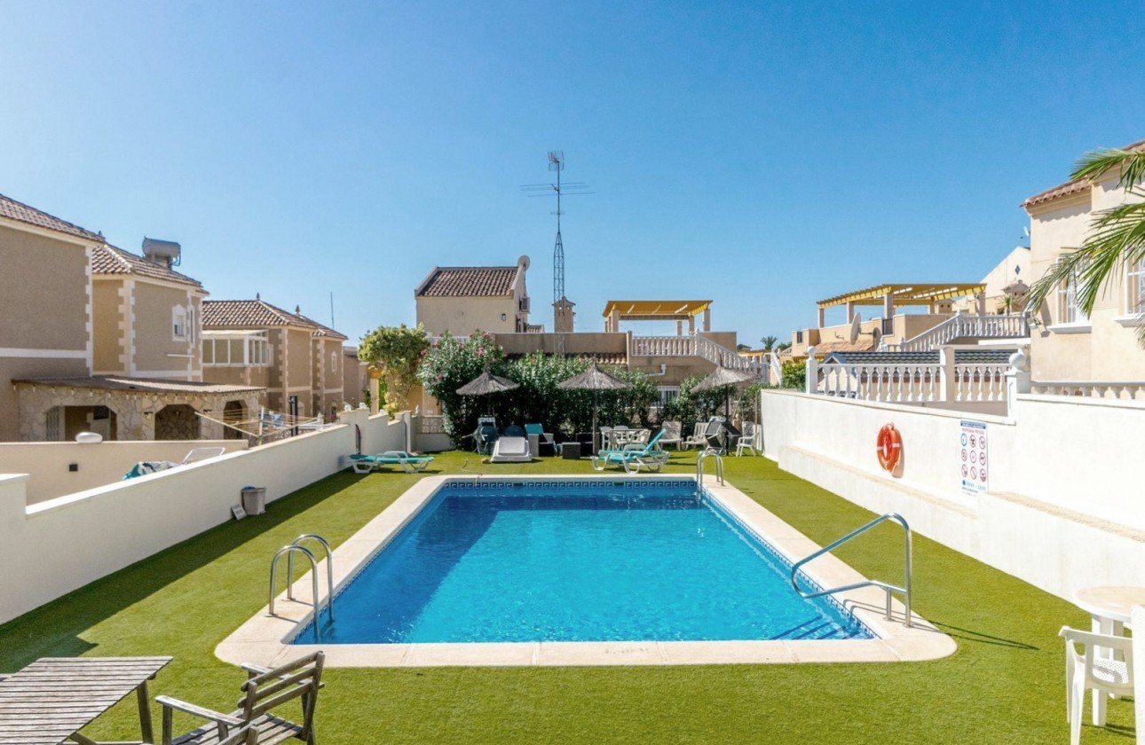 Resale - Bungalow - San Miguel de Salinas - Inland