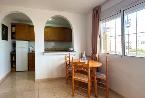 Resale - Bungalow - San Miguel de Salinas - Inland