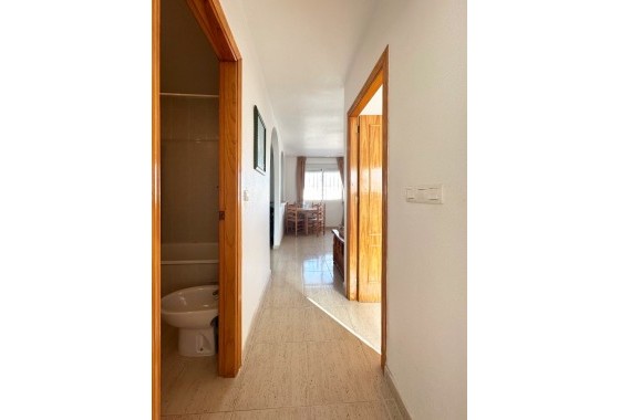 Resale - Bungalow - San Miguel de Salinas - Inland