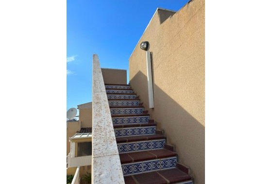 Resale - Bungalow - San Miguel de Salinas - Inland