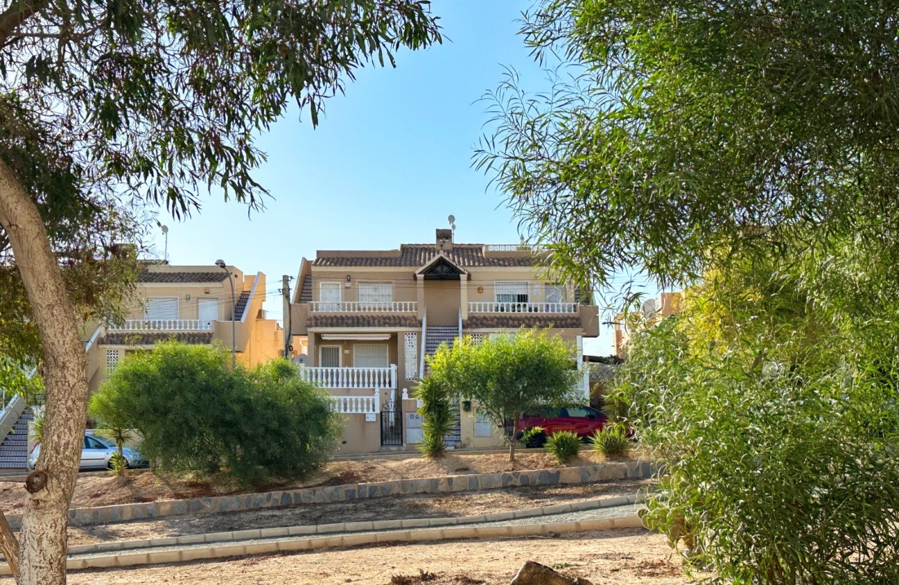 Resale - Bungalow - San Miguel de Salinas - Inland