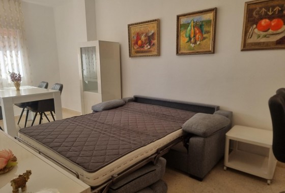 Resale - Apartment / flat - Torrevieja - Playa de los Locos