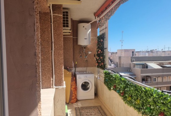 Resale - Apartment / flat - Torrevieja - Playa de los Locos