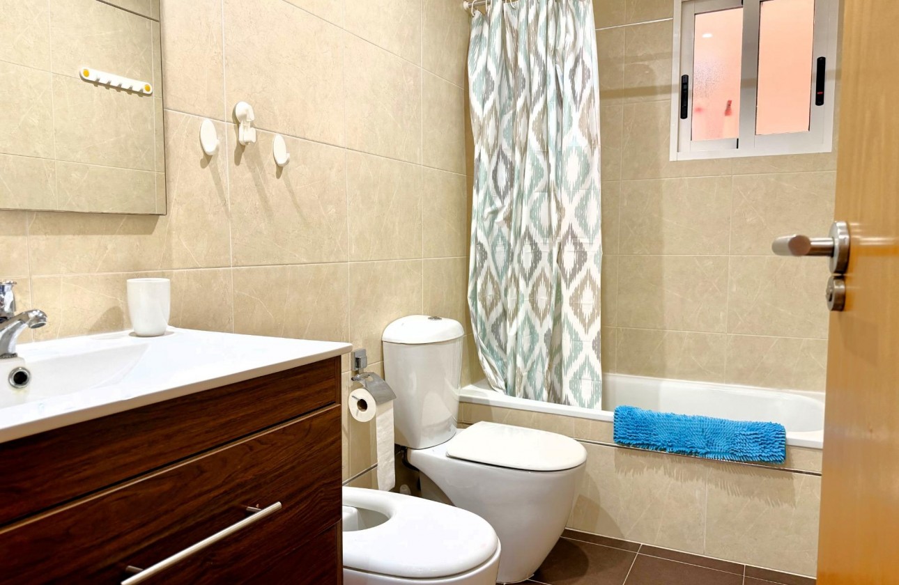 Reventa - Apartamento / piso - Torrevieja - El molino