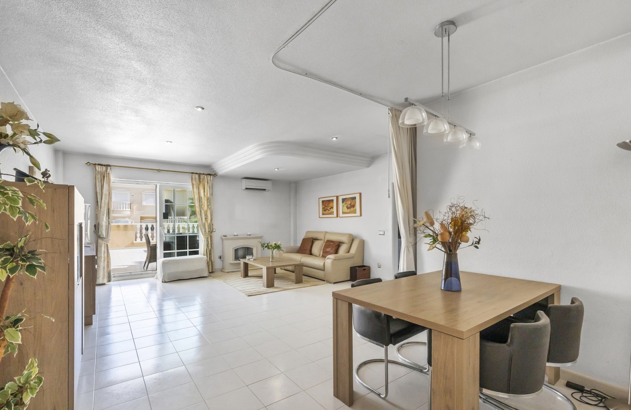 Resale - Apartment / flat - Guardamar del Segura - Costa Blanca