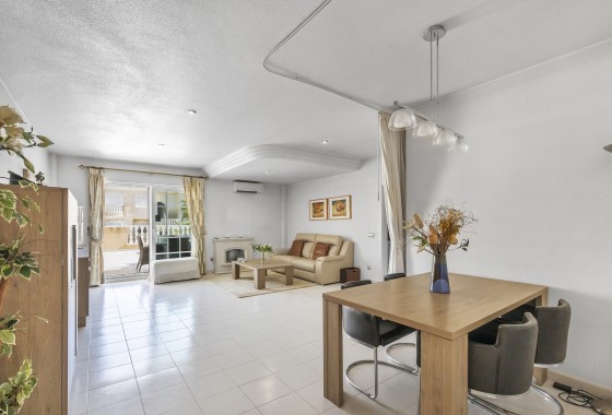 Resale - Apartment / flat - Guardamar del Segura - Costa Blanca