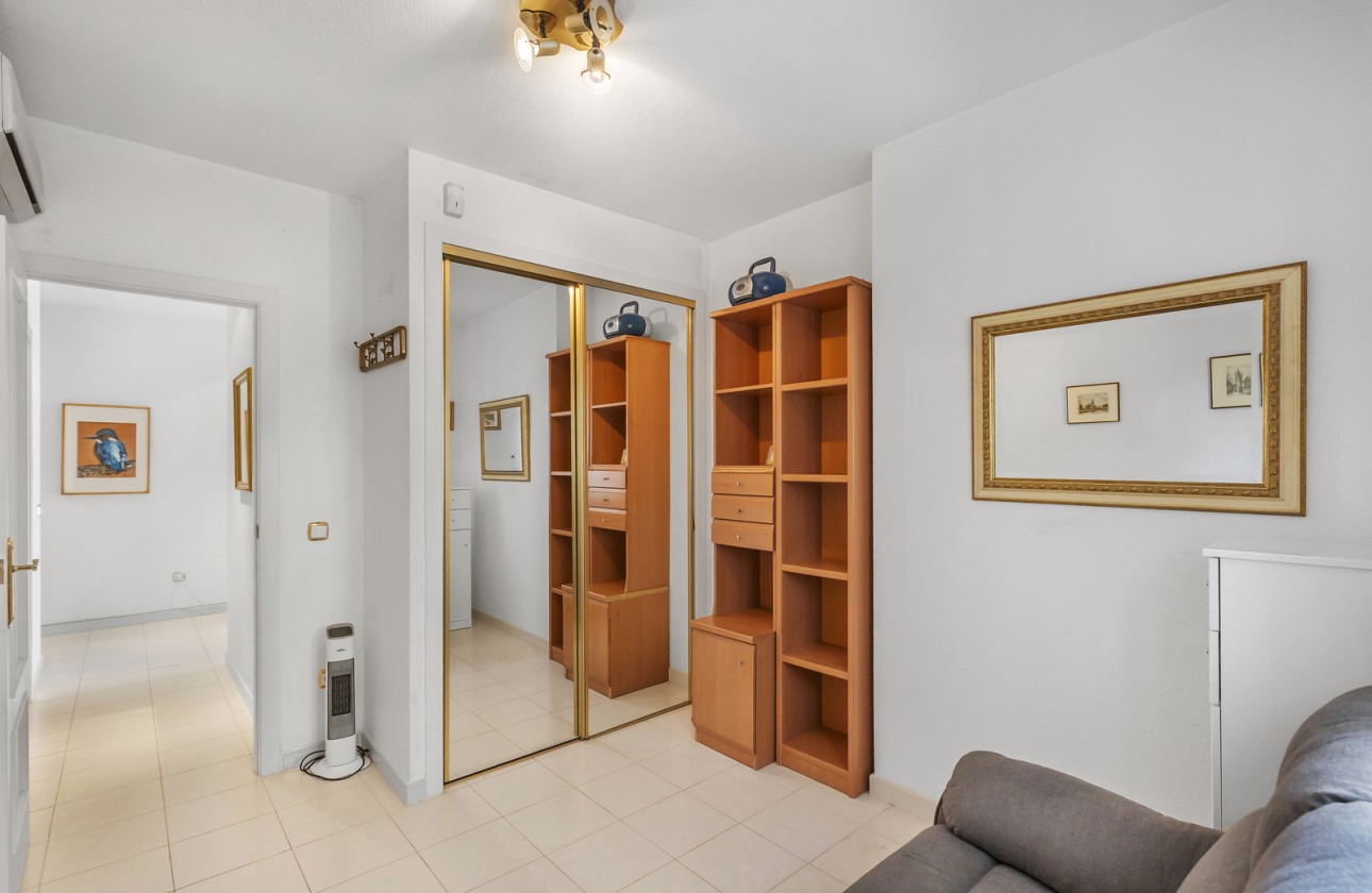 Resale - Apartment / flat - Guardamar del Segura - Costa Blanca