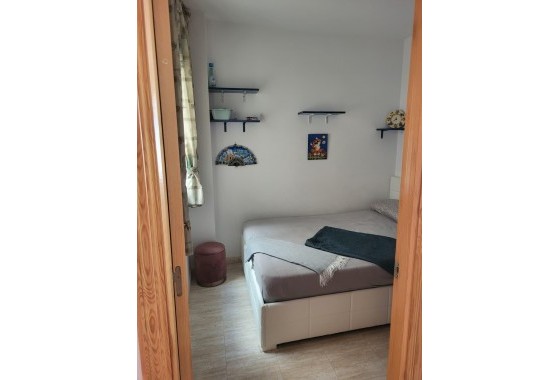 Resale - Apartment / flat - Torrevieja - Estacion de autobuses