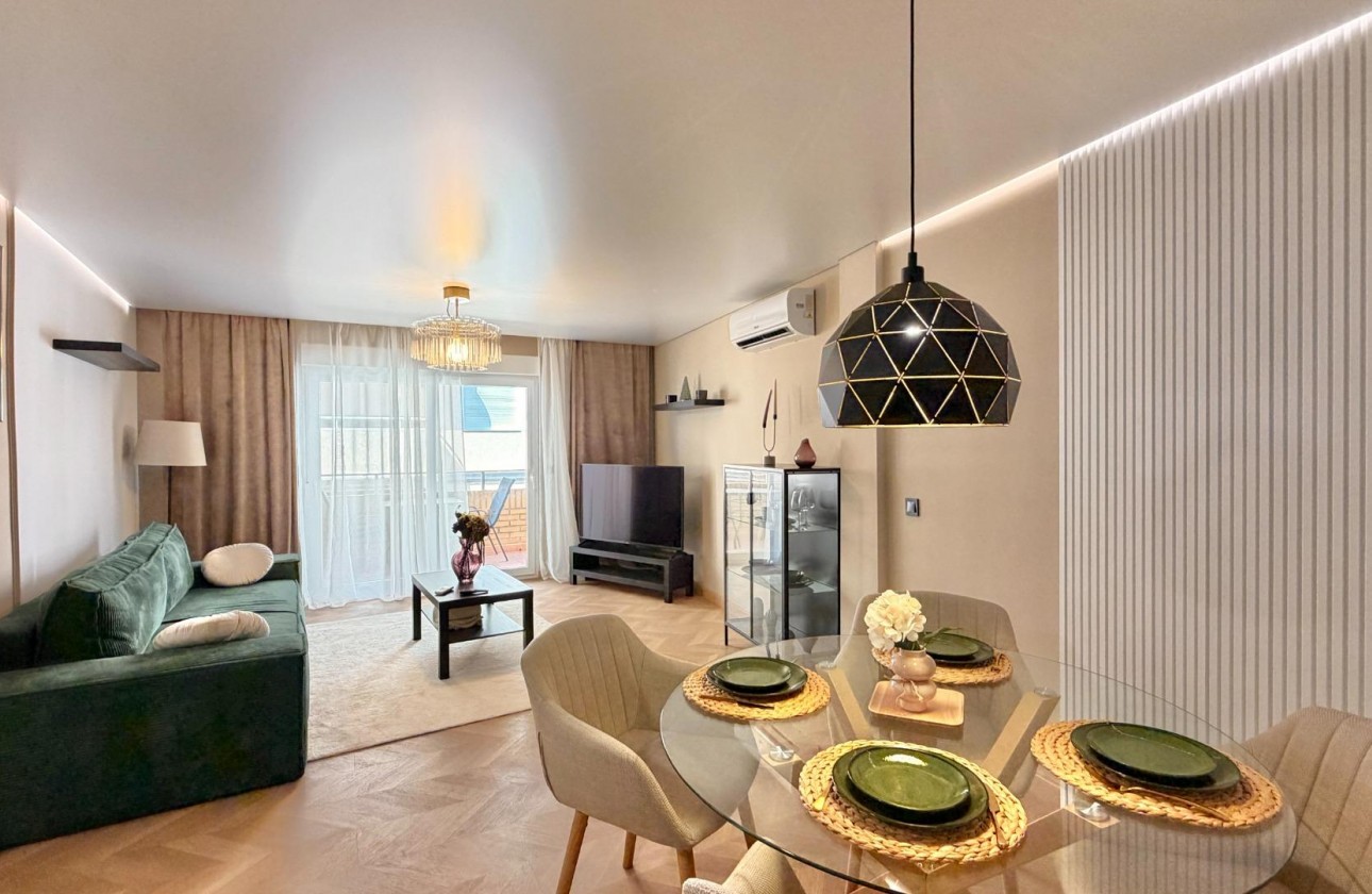 Resale - Apartment / flat - Torrevieja - Playa del Cura