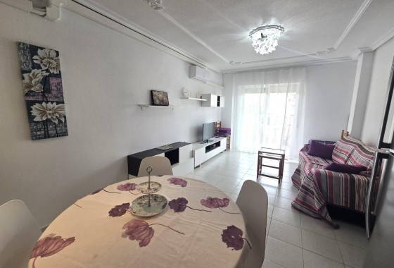 Reventa - Apartamento / piso - Torrevieja - La Mata pueblo