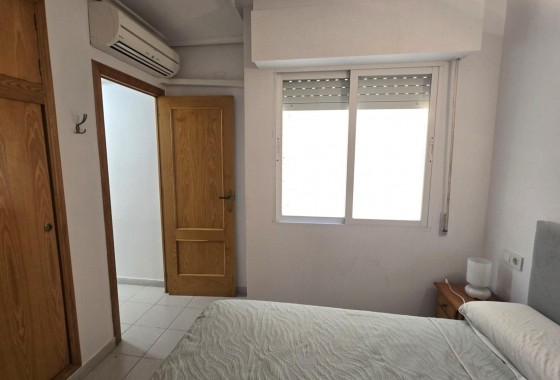 Reventa - Apartamento / piso - Torrevieja - La Mata pueblo