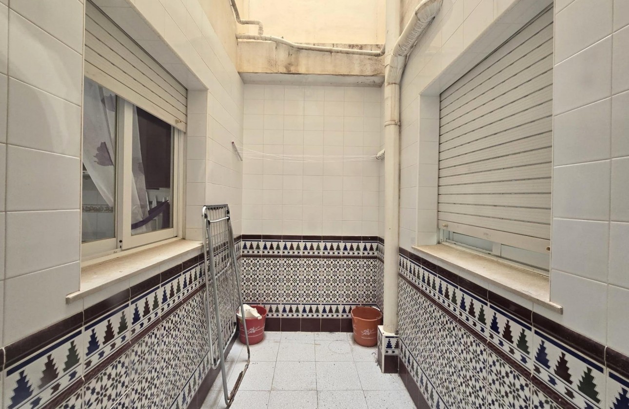 Reventa - Apartamento / piso - Torrevieja - La Mata pueblo