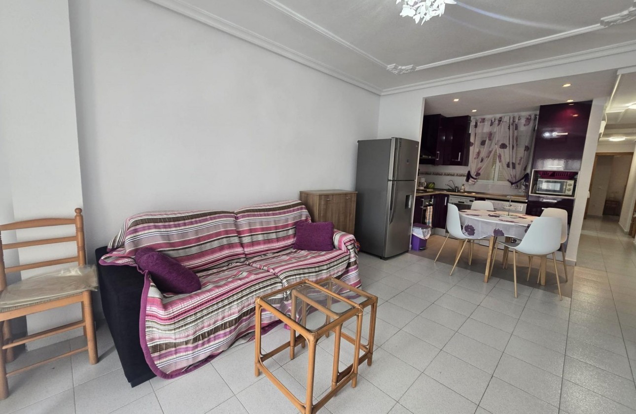 Reventa - Apartamento / piso - Torrevieja - La Mata pueblo