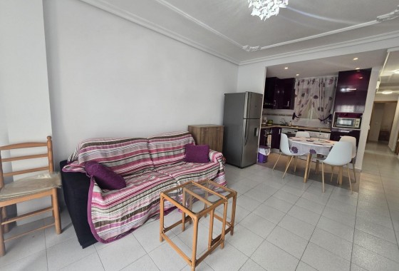 Reventa - Apartamento / piso - Torrevieja - La Mata pueblo