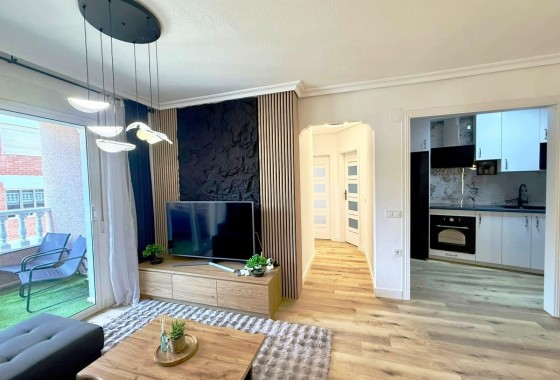 Resale - Apartment / flat - Torrevieja - Playa del Cura