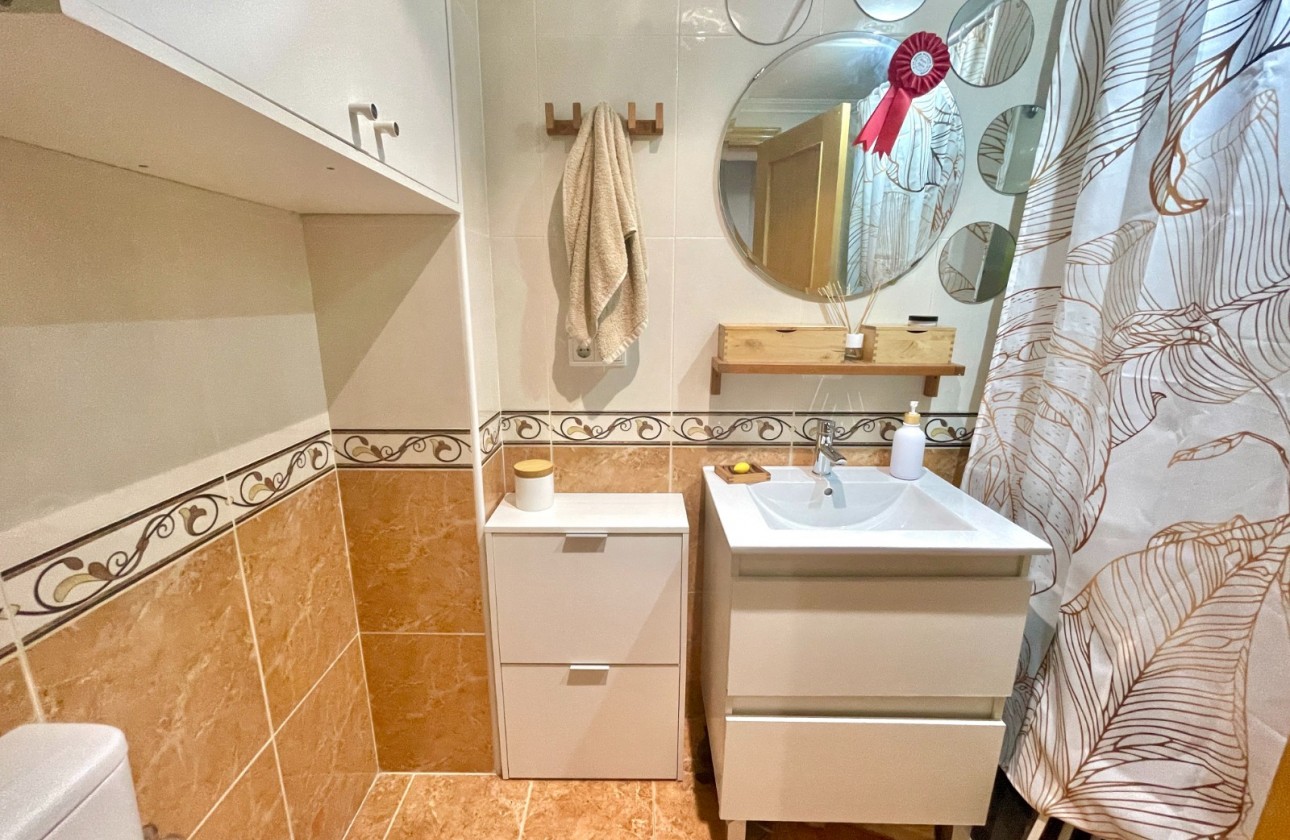 Reventa - Apartamento / piso - Almoradí - Inland