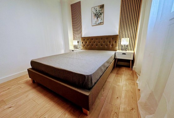 Resale - Apartment / flat - Torrevieja - Centro