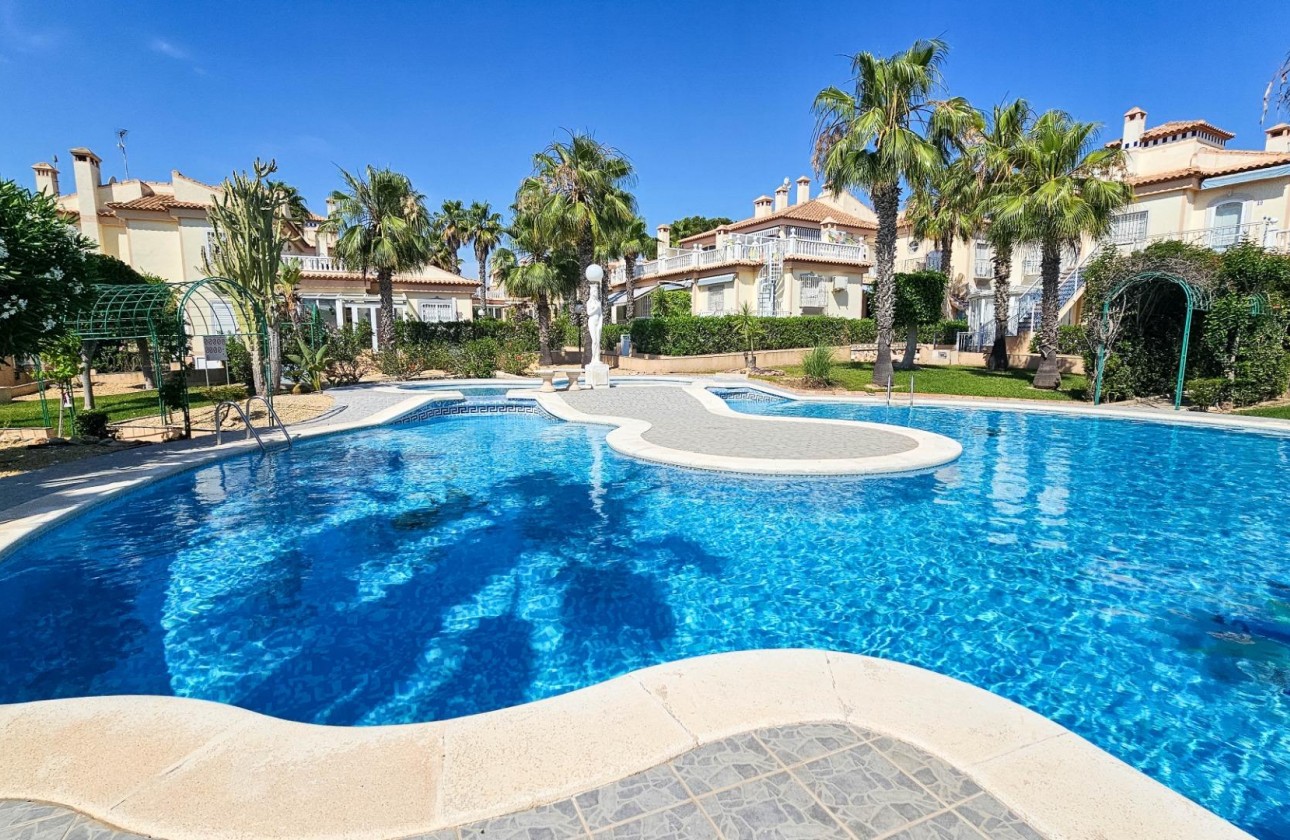 Resale - Bungalow - Orihuela Costa - Los Altos