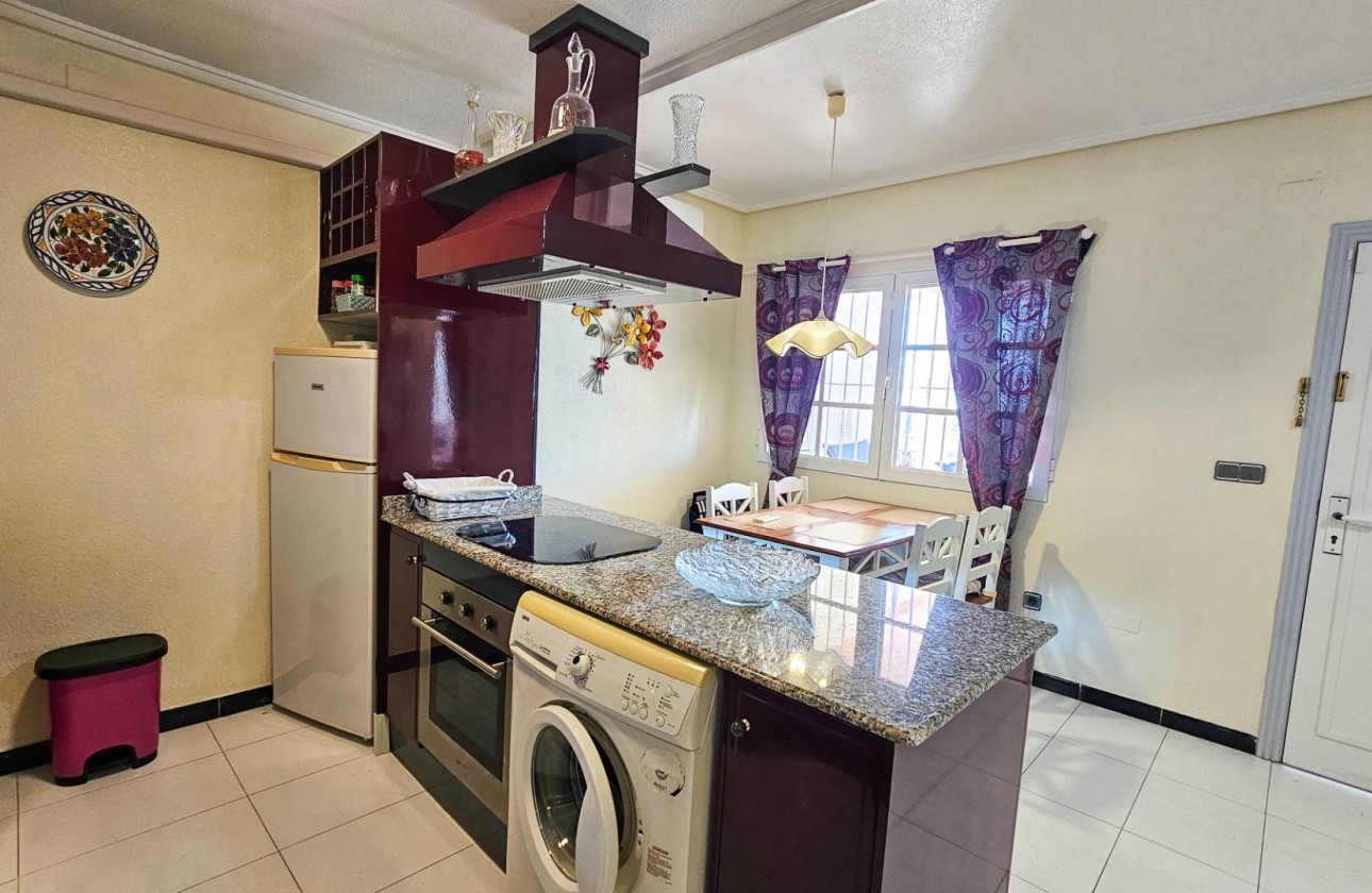 Resale - Bungalow - Orihuela Costa - Los Altos