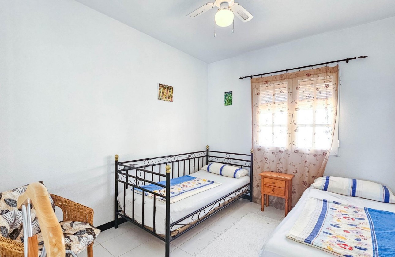 Resale - Bungalow - Orihuela Costa - Los Altos