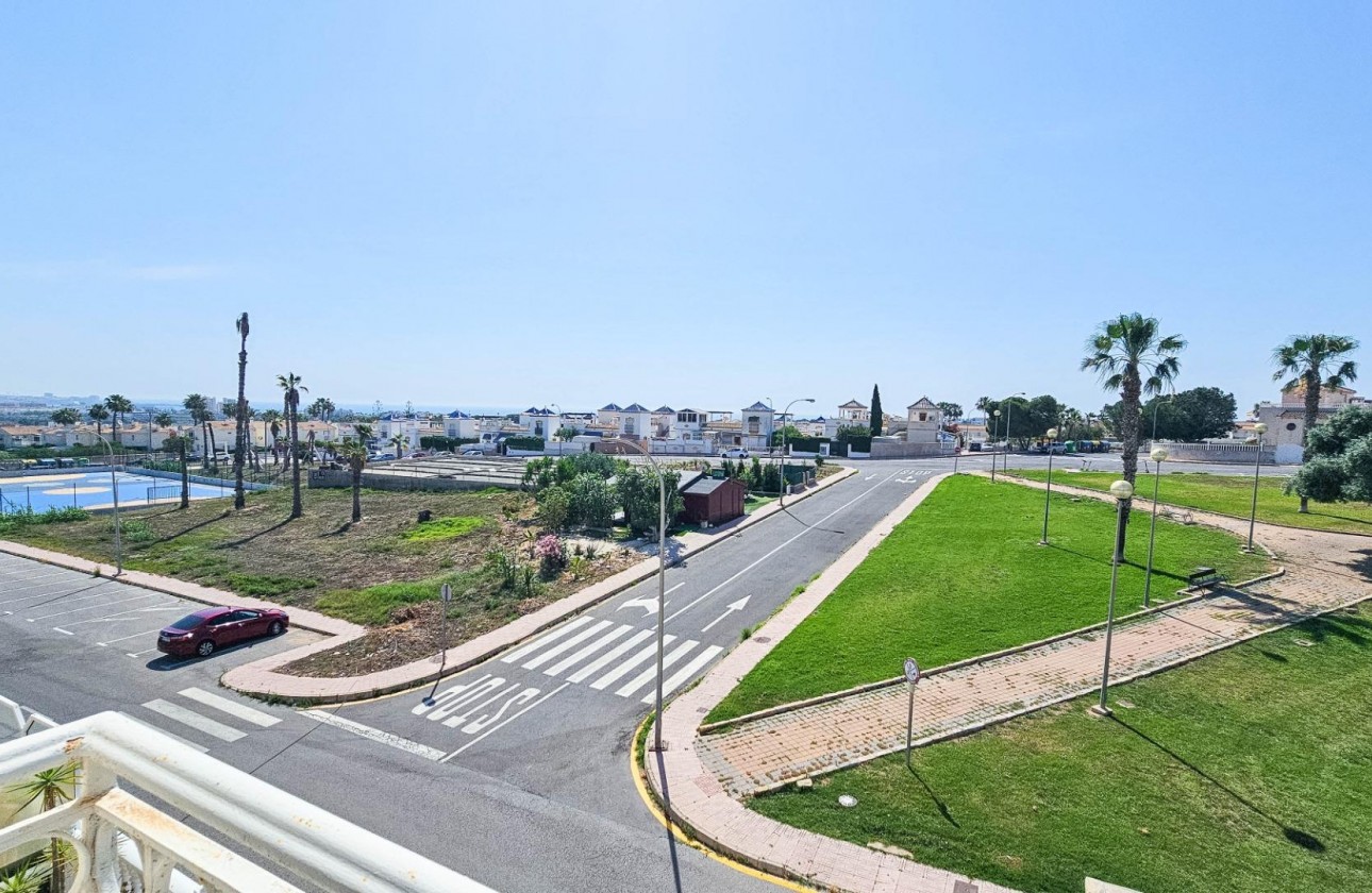 Resale - Bungalow - Orihuela Costa - Los Altos