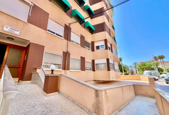 Reventa - Apartamento / piso - Torrevieja - LA MATA