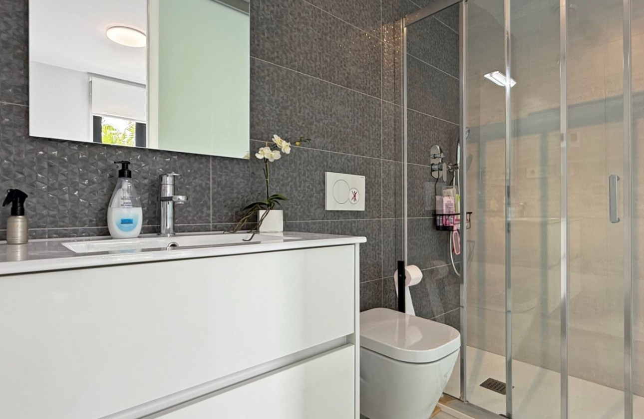 Resale - Apartment / flat - Orihuela Costa - Costa Blanca