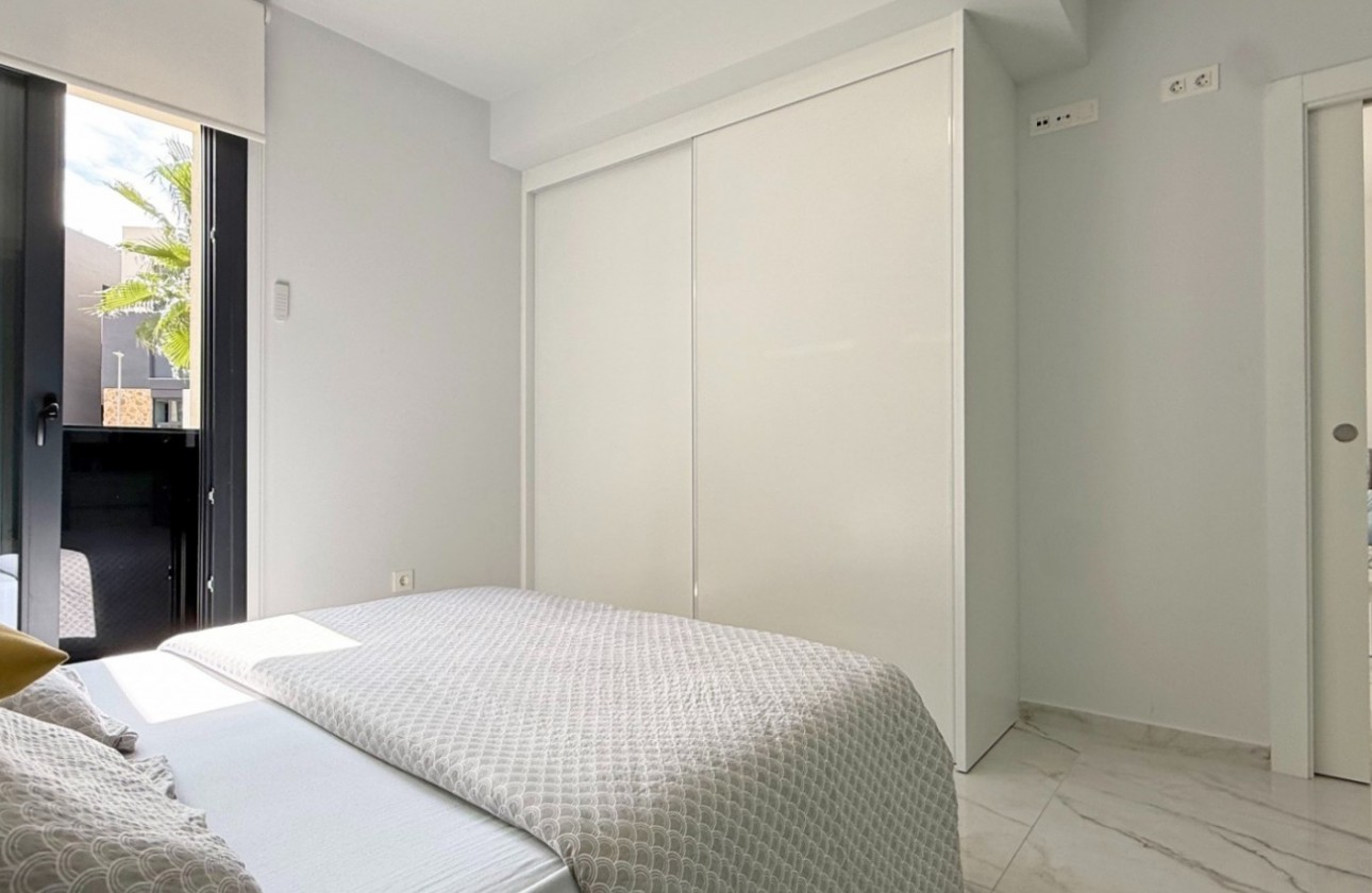 Resale - Apartment / flat - Orihuela Costa - Costa Blanca