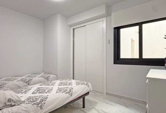 Resale - Apartment / flat - Orihuela Costa - Costa Blanca