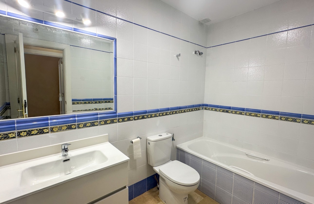 Revente - Villa - Orihuela Costa - Costa Blanca