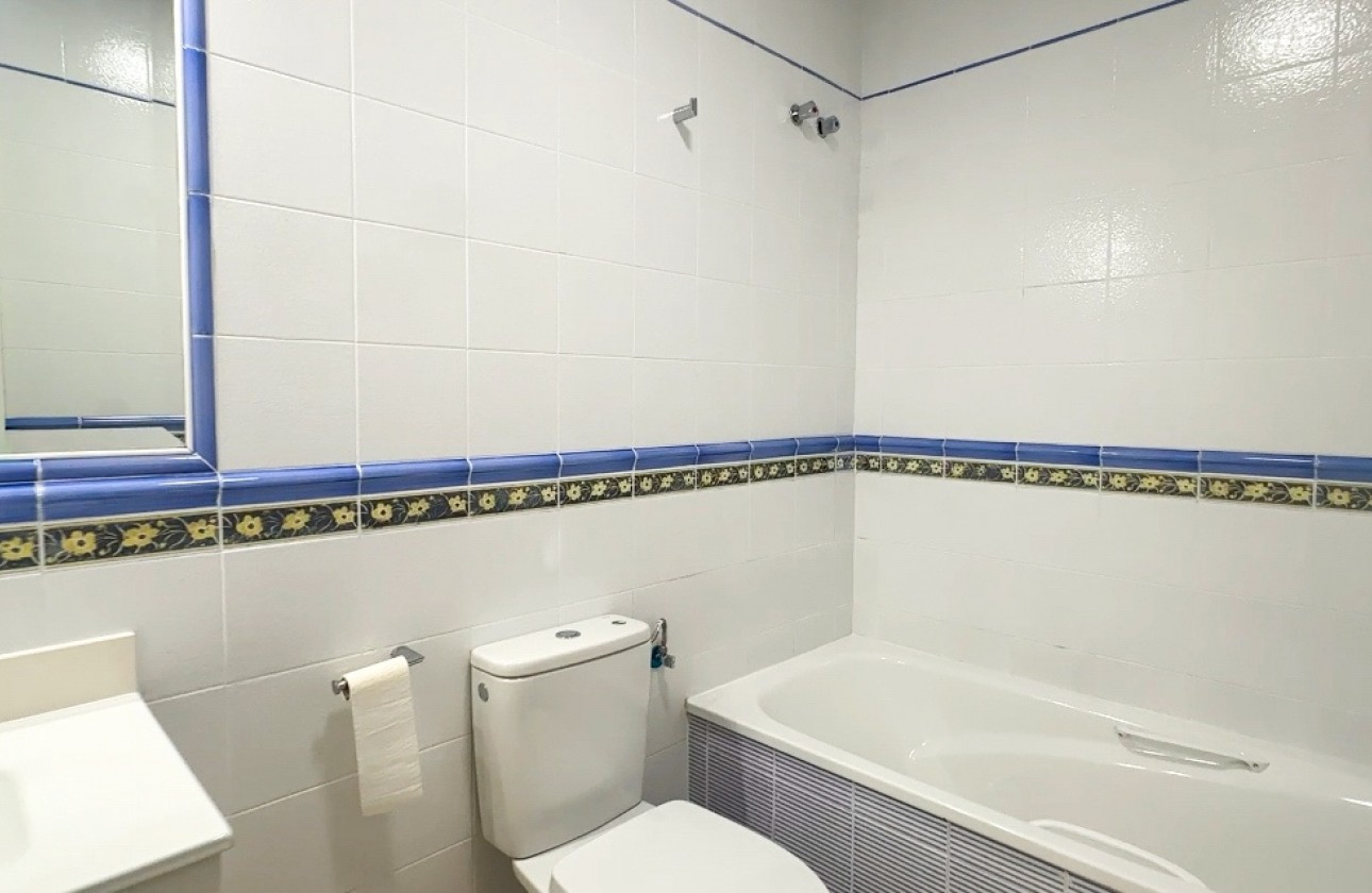 Revente - Villa - Orihuela Costa - Costa Blanca