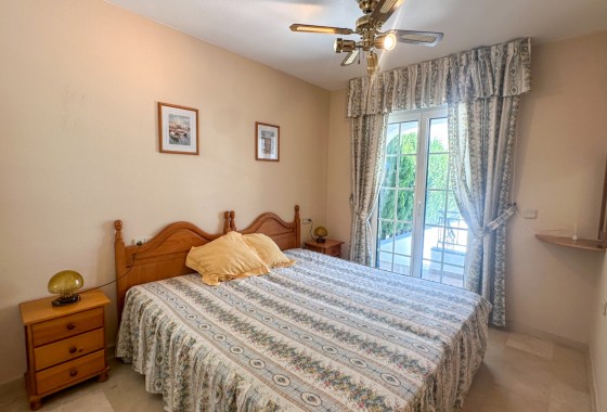 Revente - Villa - Orihuela Costa - Costa Blanca