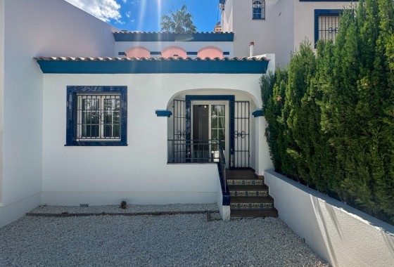 Revente - Villa - Orihuela Costa - Costa Blanca