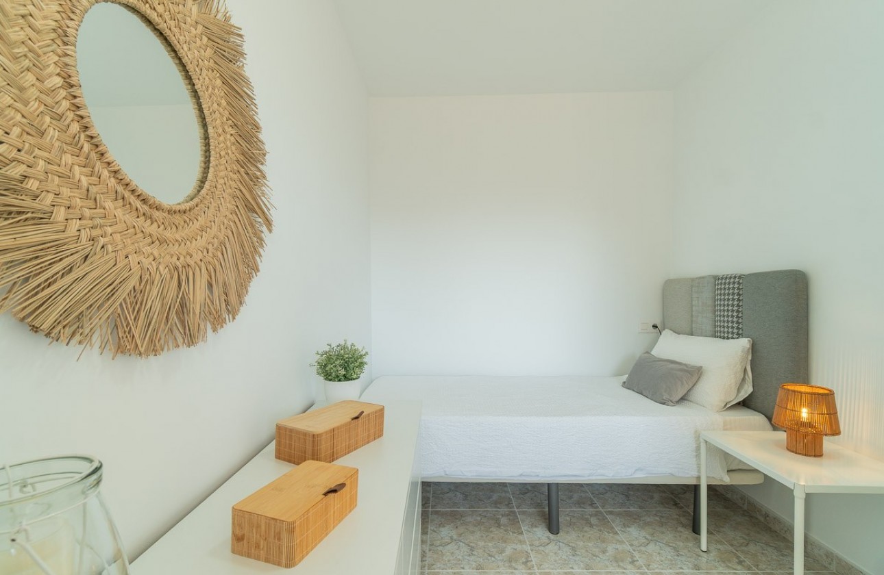 Resale - Apartment / flat - Torrevieja - Costa Blanca