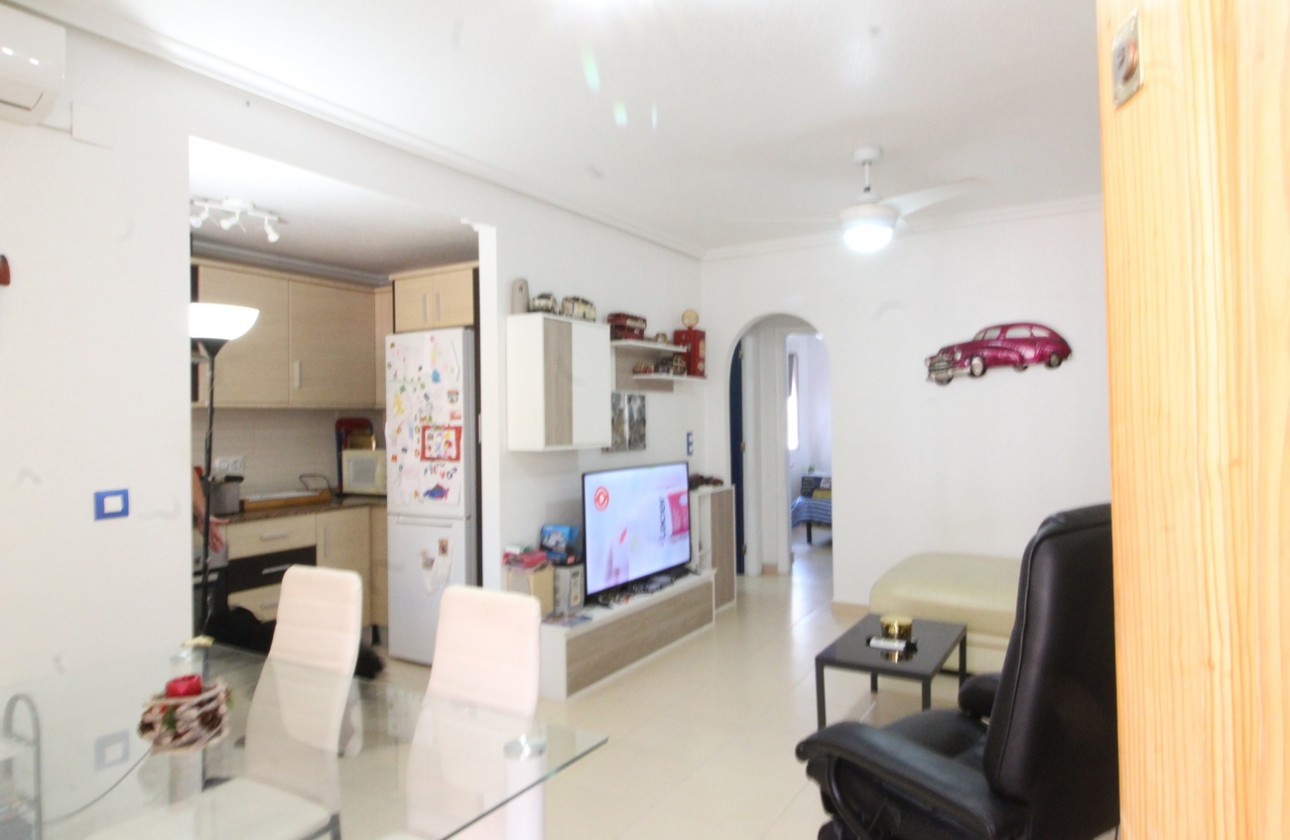 Resale - Apartment / flat - Daya Nueva - Costa Blanca